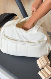 Cedar Shoulder Bag Cream