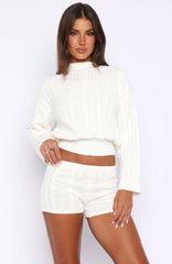 Cosy Kindness Knit Shorts Off White