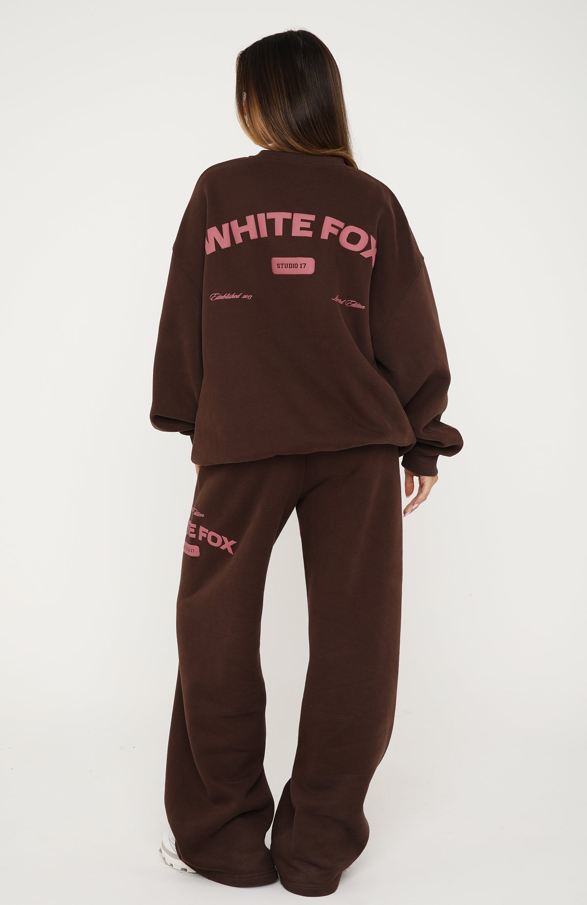 Studio 17 Raven Wide Leg Sweatpants Chocolate