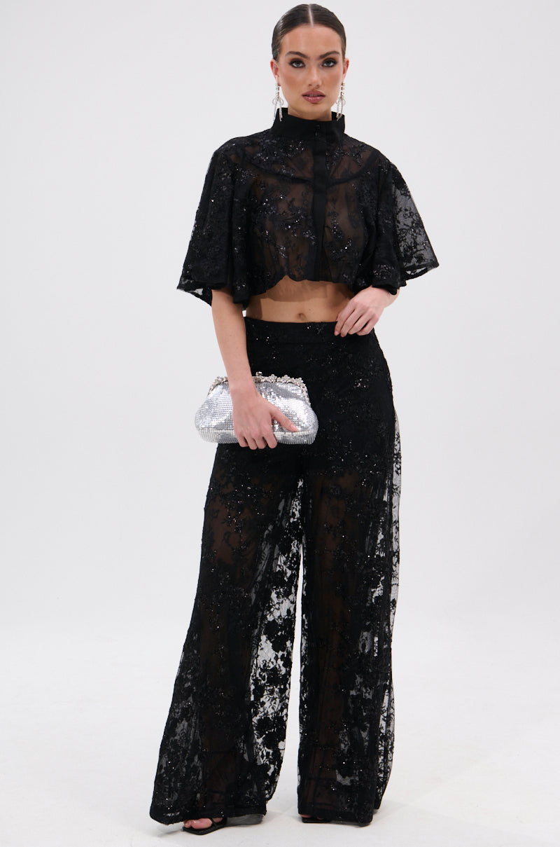 QUEEN B LACE BUTTON DOWN