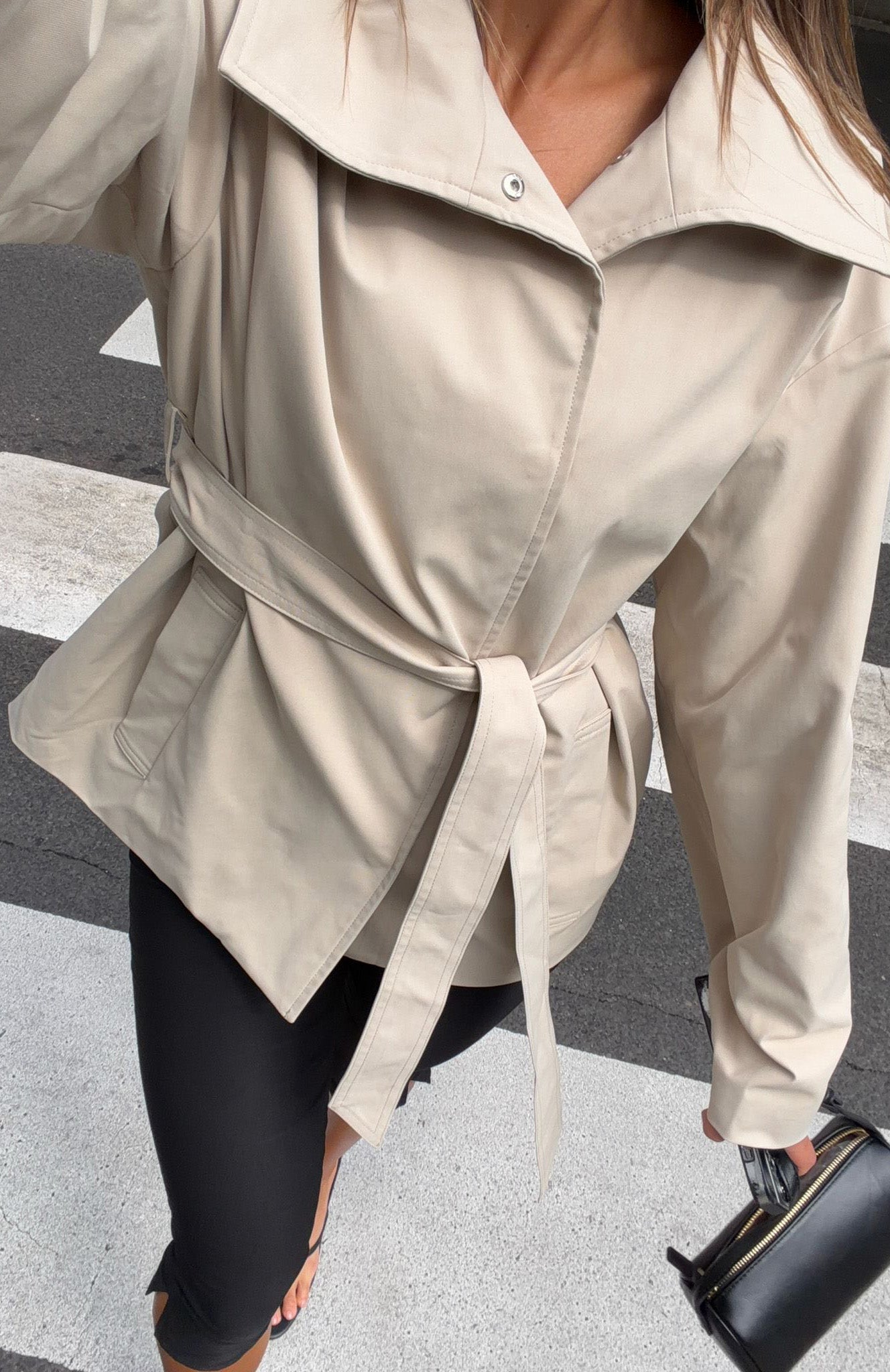 Could Touch Cropped Trench Jacket Sand
