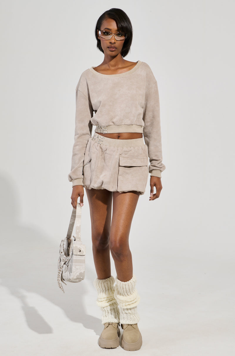 OFF-DUTY SWEATSHIRT