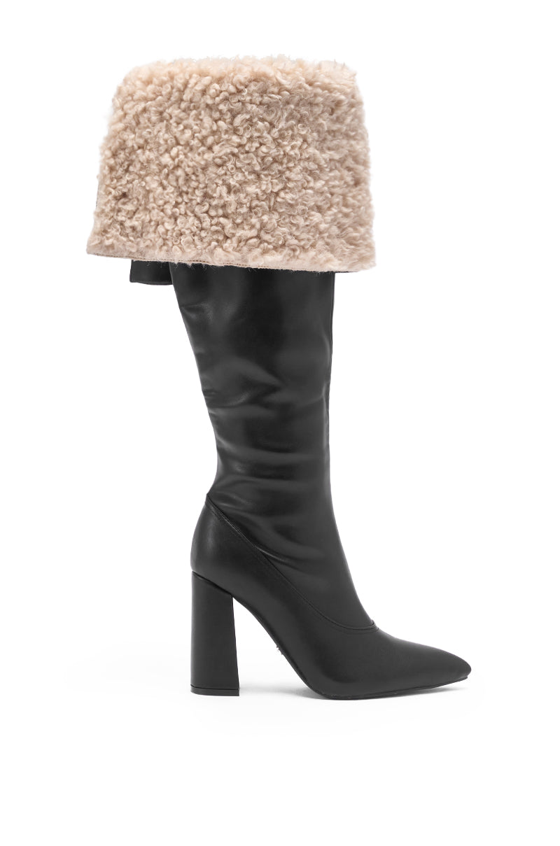AZALEA WANG BENOUL BLACK SHERPA LINED CHUNKY BOOT