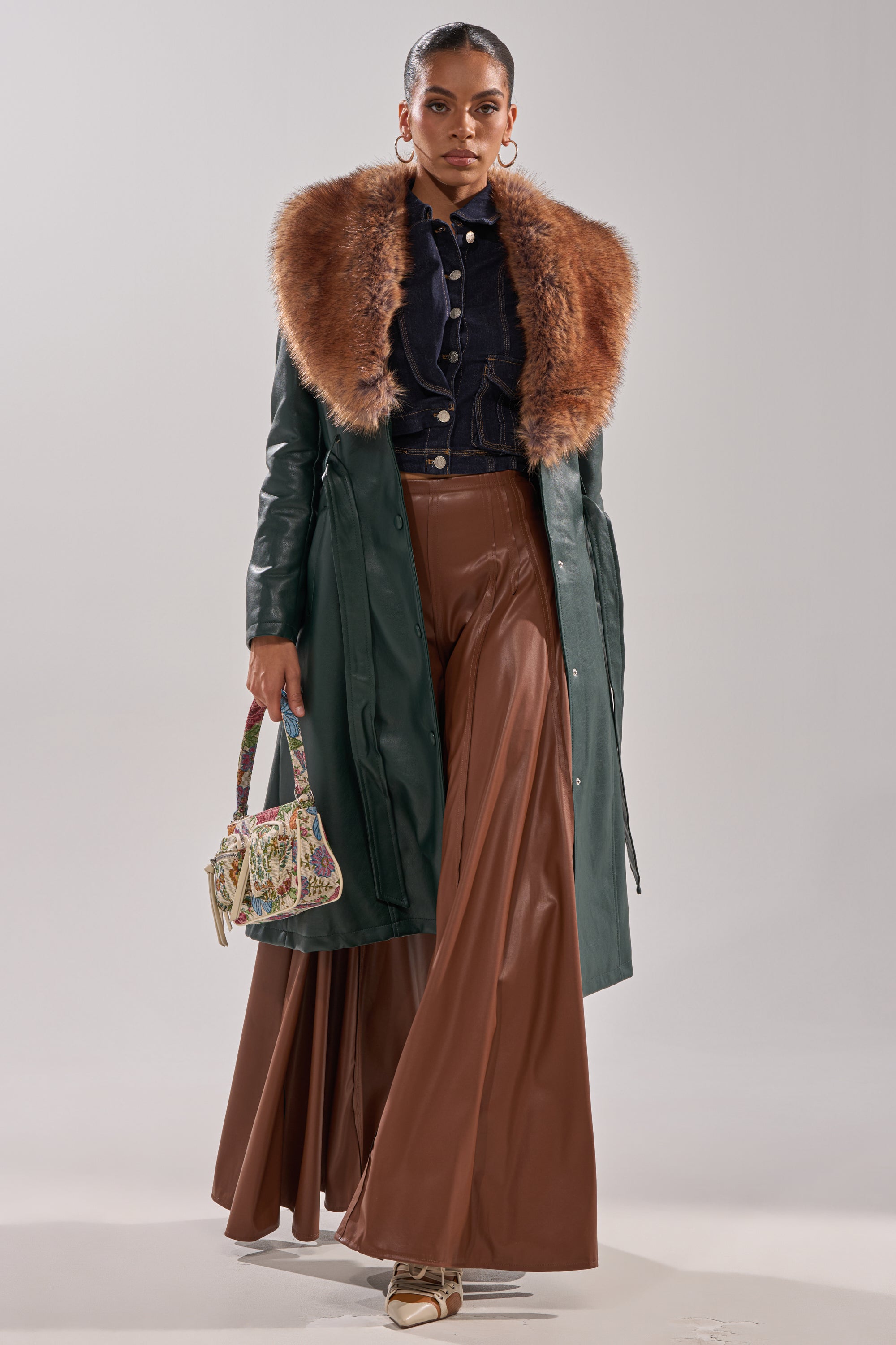 GALAXY FAUX LEATHER TROUSER IN BROWN