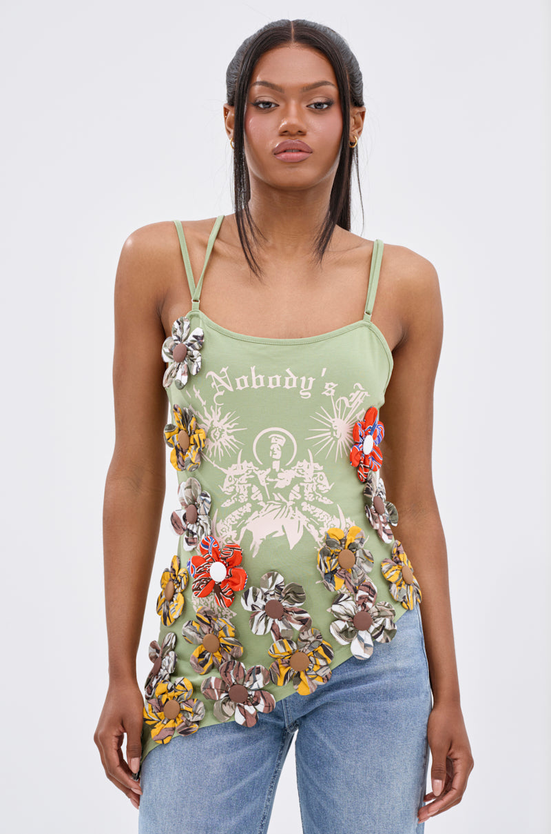 FOR THE FREE FLORAL EMBELLISHED TOP