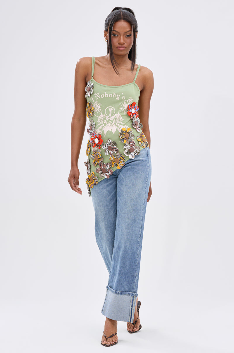 FOR THE FREE FLORAL EMBELLISHED TOP