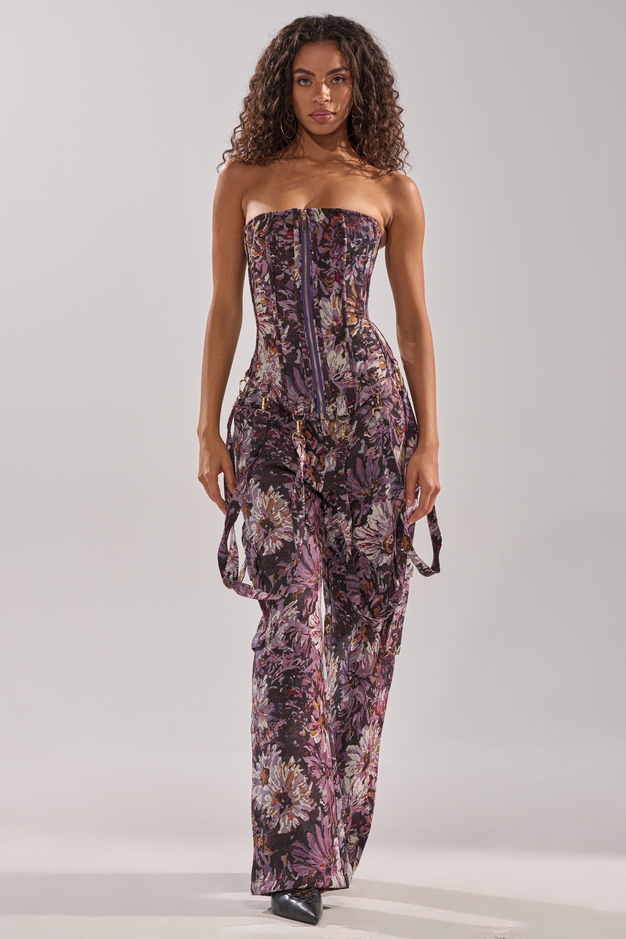 ABOVE THE MIDDLE FLORAL TROUSER