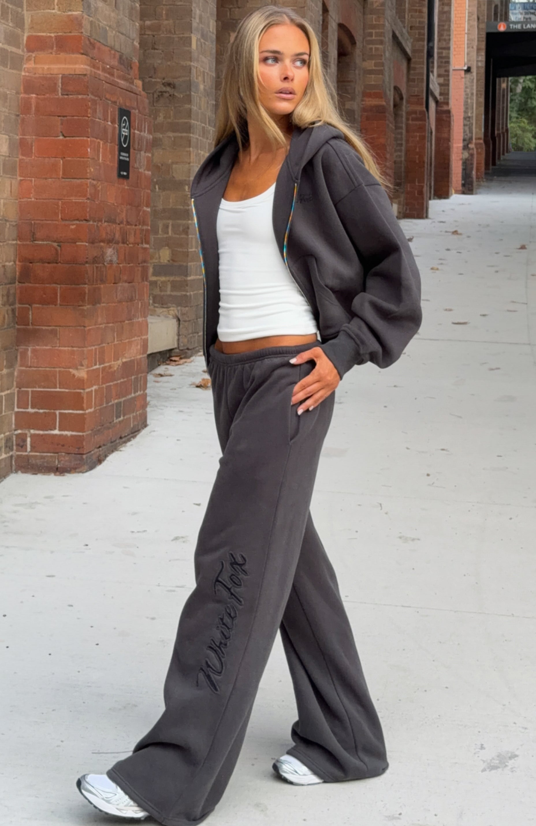 Studio 17 Willa Wide Leg Sweatpants Charcoal