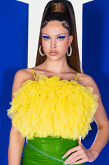 CECE RUFFLES STRAPLESS CROP TOP