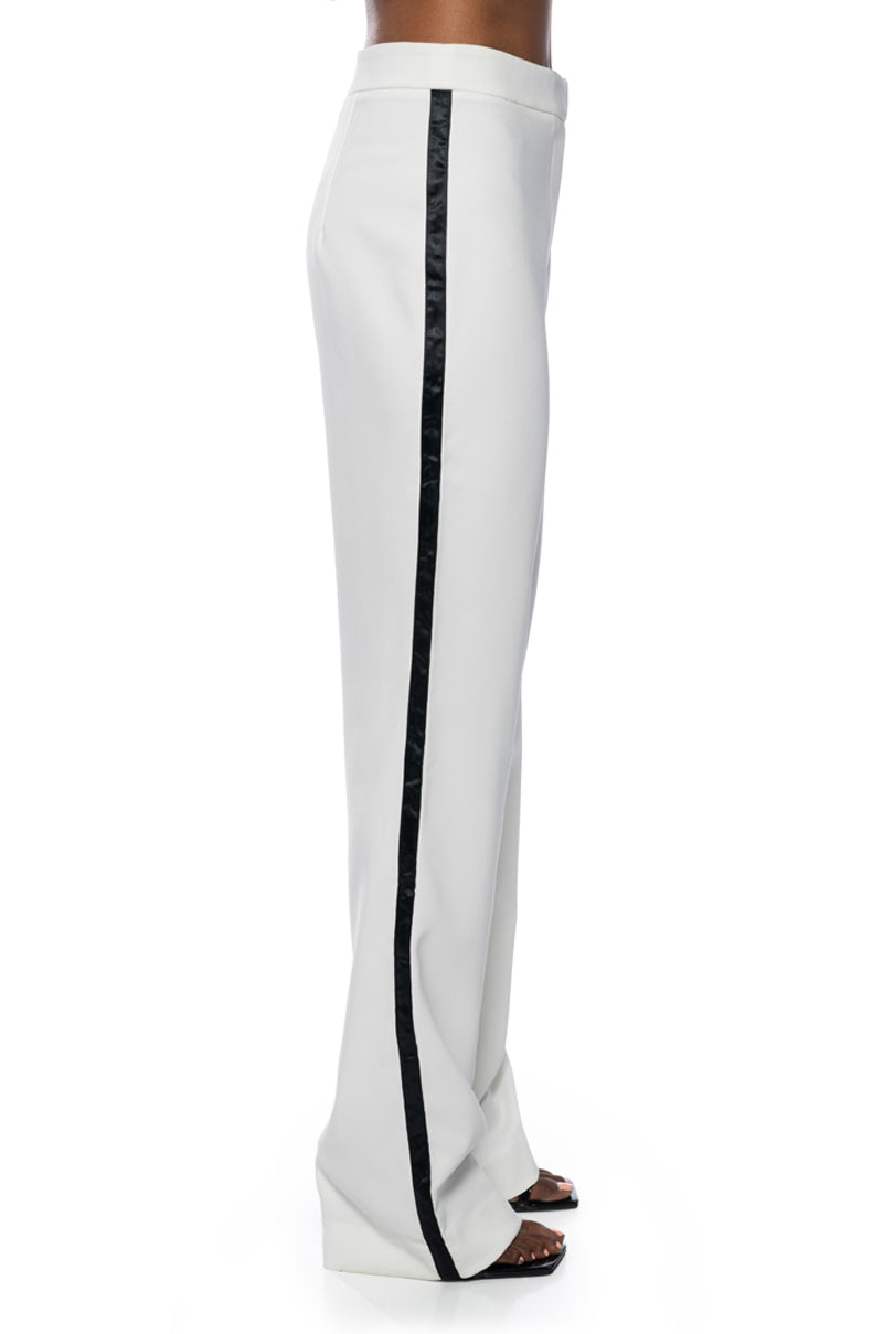 LANTIS WHITE TROUSER WITH RIBBON SEAM