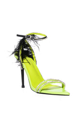 AZALEA WANG ELLA COLOR BLOCKED FEATHER SANDAL IN LIME