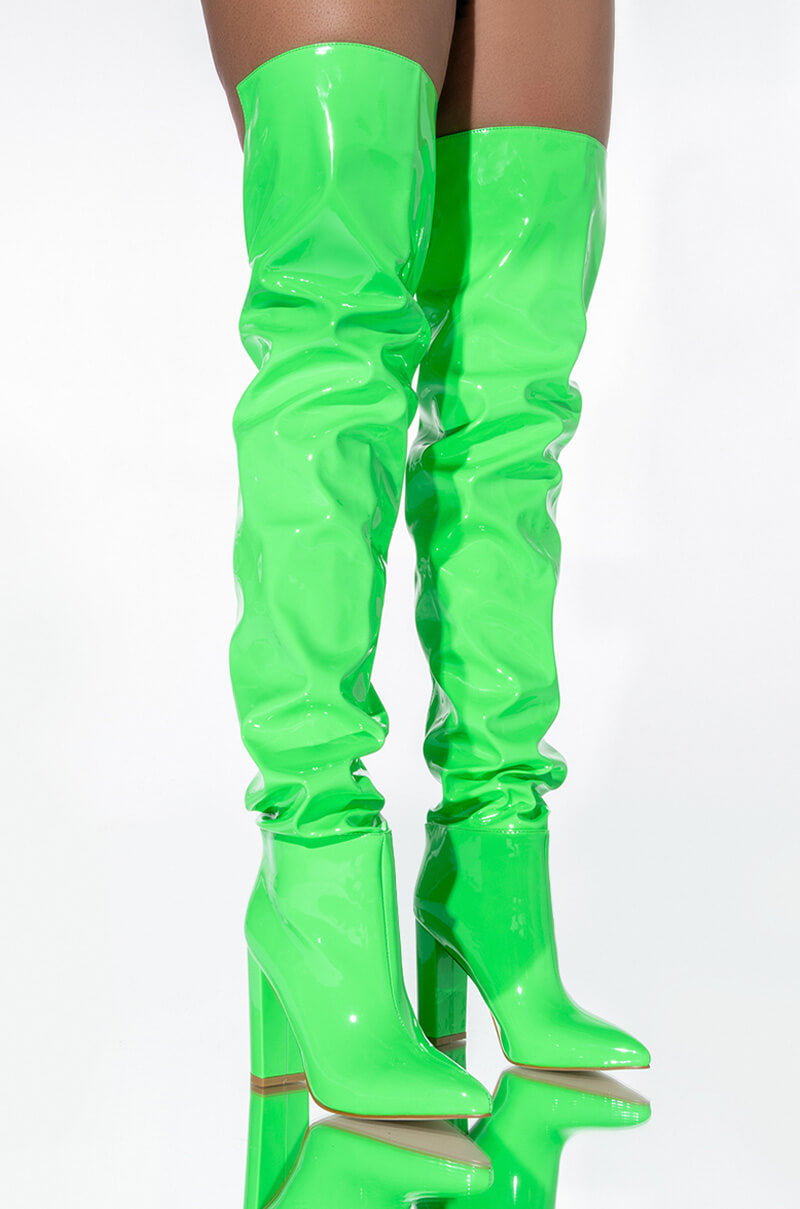AZALEA WANG GIVE MY APOLOGIES CHUNKY BOOT IN GREEN