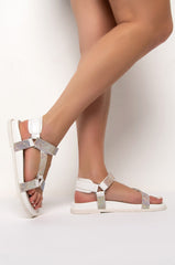 AZALEA WANG HERE FOR THE BANTER FLATFORM SANDAL IN WHITE