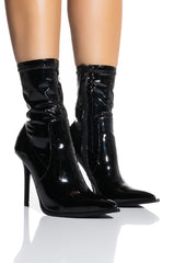 AZALEA WANG ISABELLA PATENT STRETCH BOOTIE IN BLACKPATENT