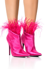 AZALEA WANG KAYLYNN FEATHER BOOTIE IN FUCHSIA