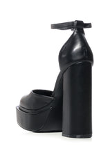 AZALEA WANG MOTGOMERY BLACK PLATFORM PUMP