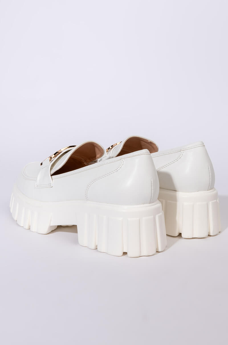 AZALEA WANG NO TIME IS WASTED FLATFORM LOAFER IN WHITE