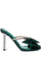 AZALEA WANG TATUM BOW SANDAL IN GREEN
