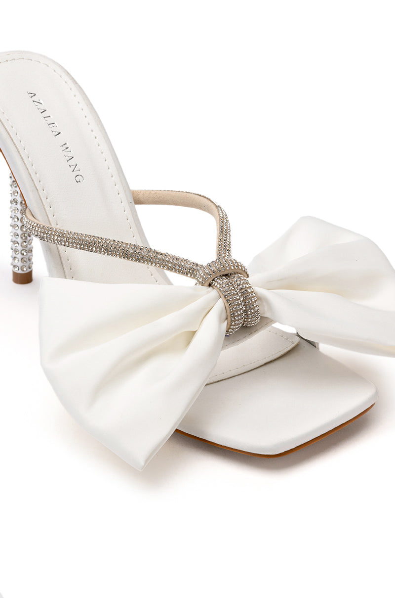 AZALEA WANG TATUM STILETTO MULE PUMP IN WHITE