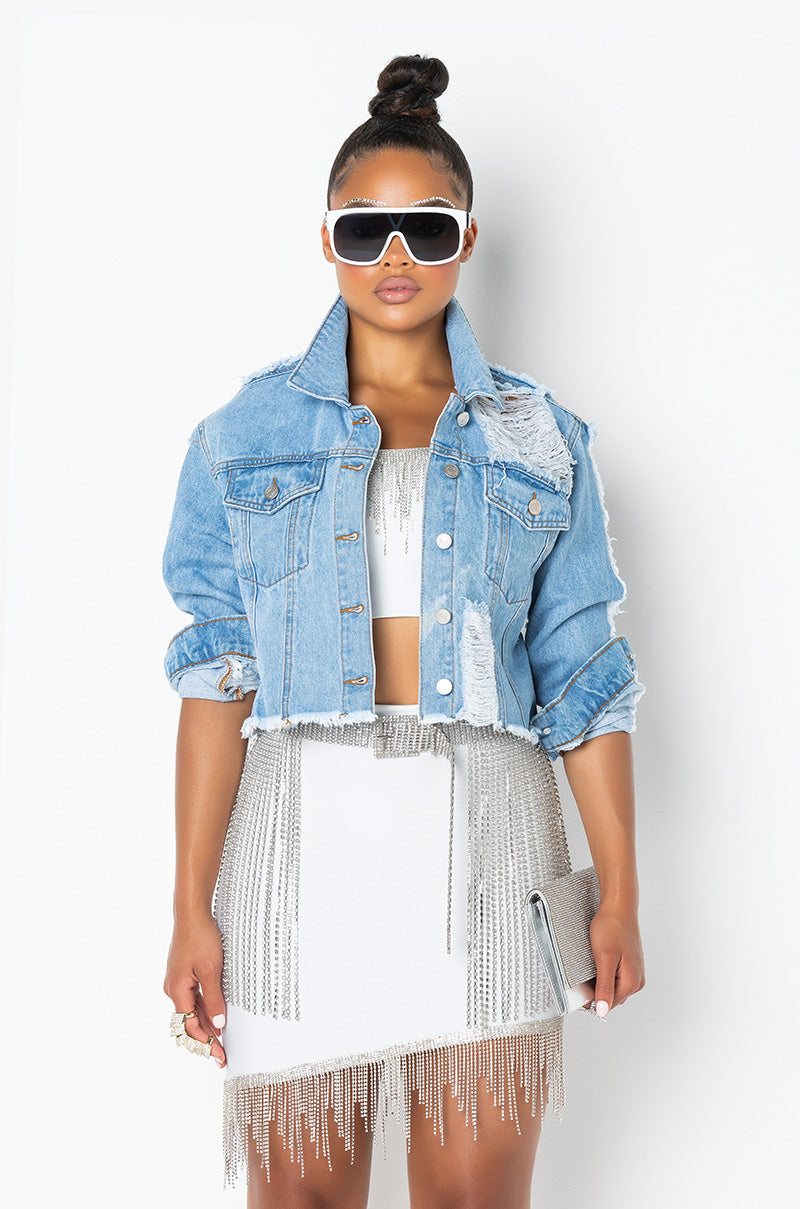 ULTRA DISTRESSED CROP DENIM JACKET