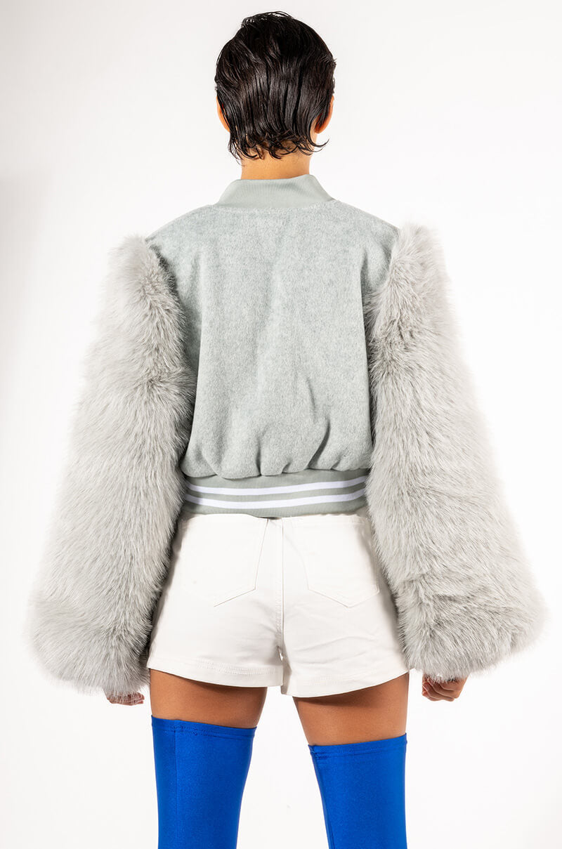BOMBER WITH FUR SLEEVES