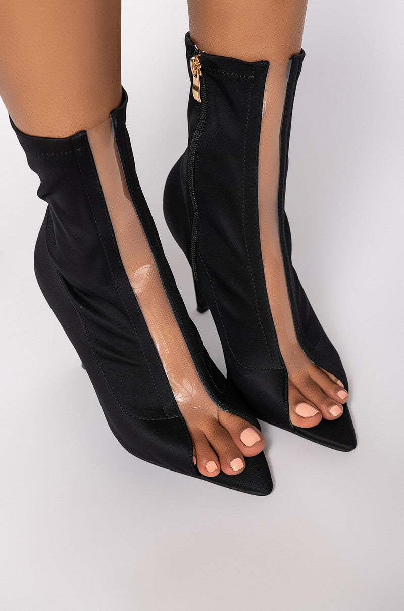 AZALEA WANG WORK FOR IT STILETTO BOOTIE IN BLACK