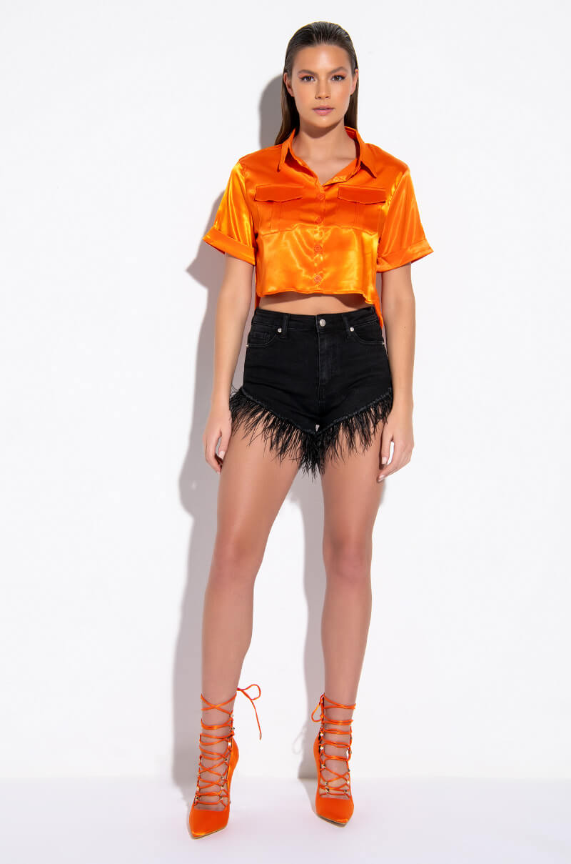 FEATHER SHORTS