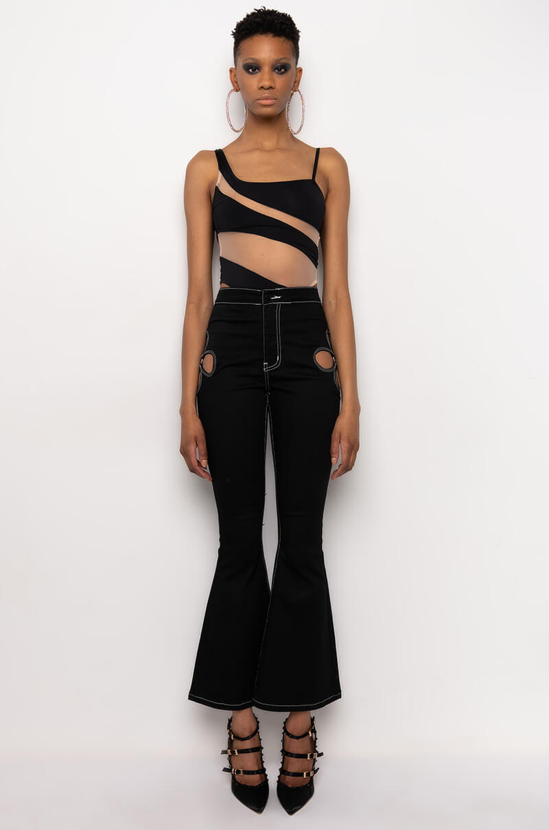 BLOSSOM CUT OUT DETAIL FLARE JEAN