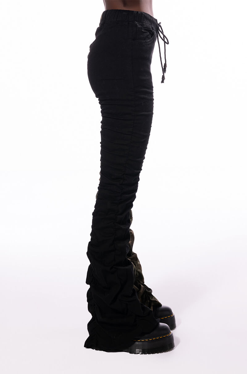 BODY IS THE BEST CINCHED CAMO JOGGER