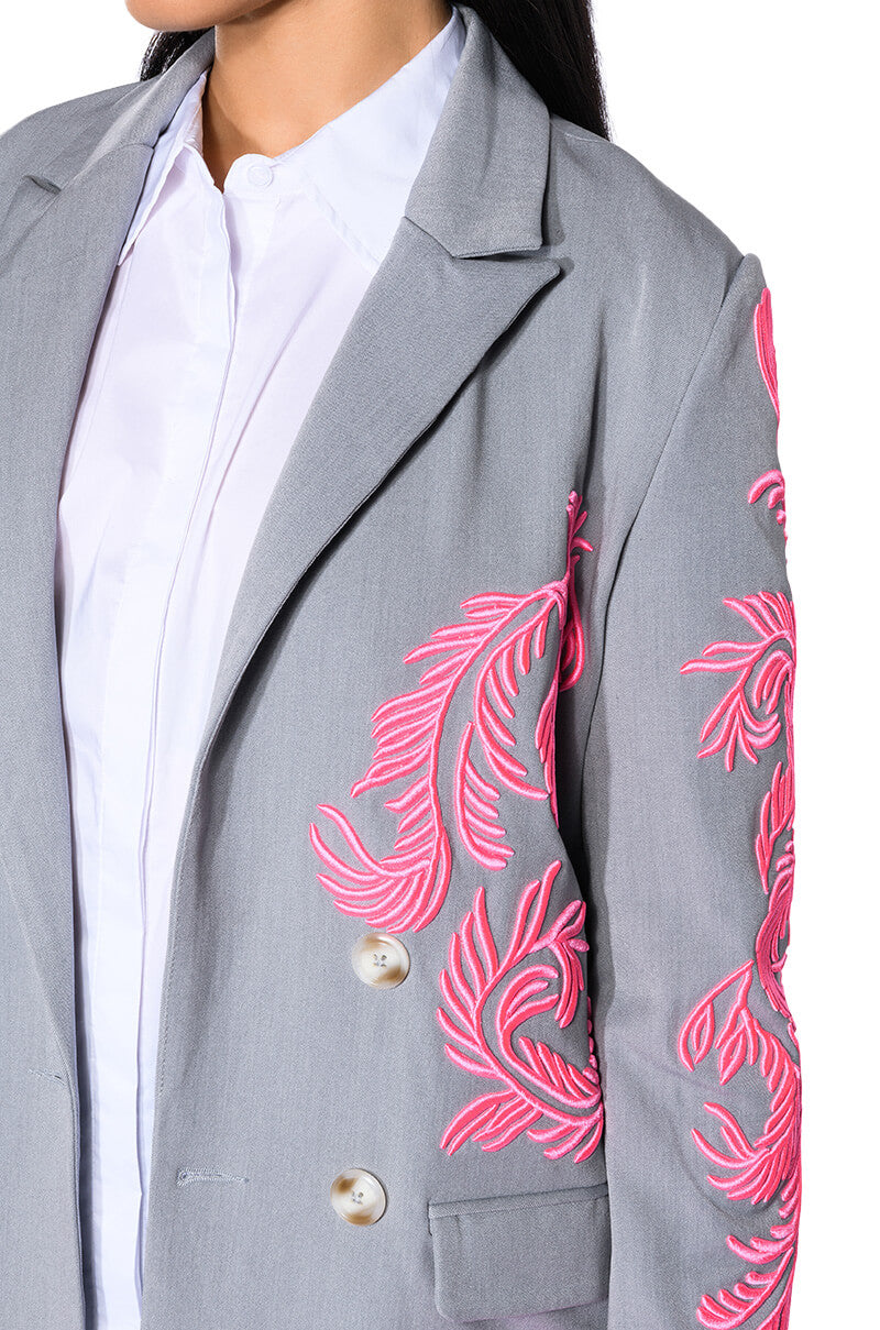 BOWERY EMBROIDERY TRENCH