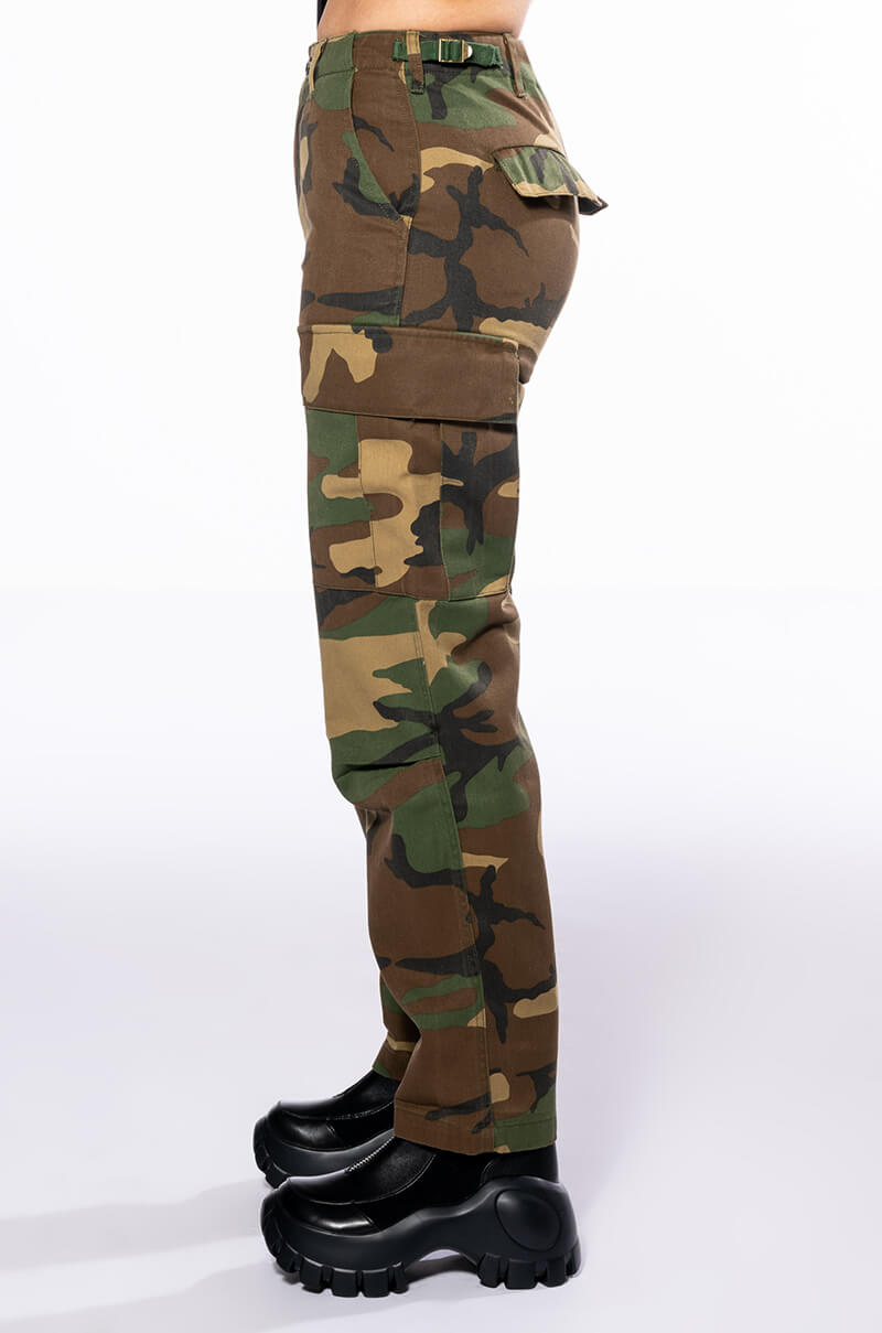 BREAK THE RULES STRAIGHT LEG CARGO PANT