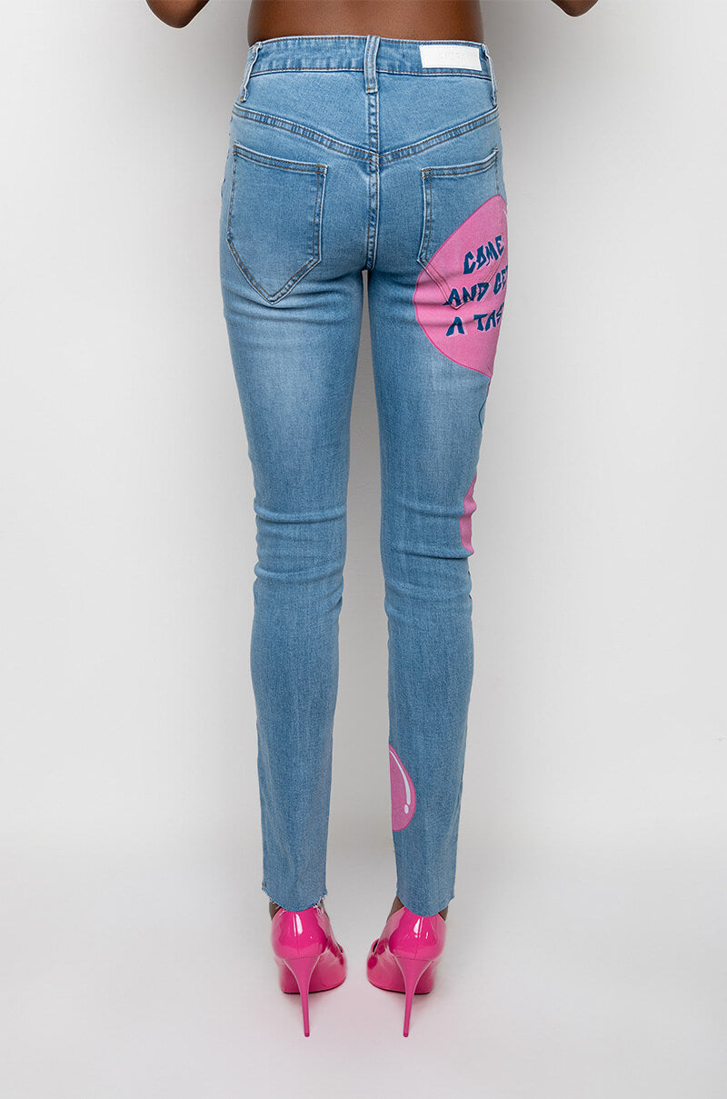 BUBBLE GUM SKINNY JEANS