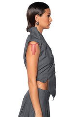 BUSINESS MEETS FASHION VEST