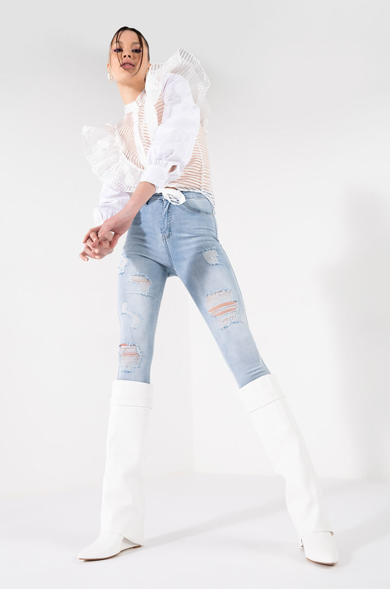 KRISTI RUFFLE BUTTON DOWN BLOUSE