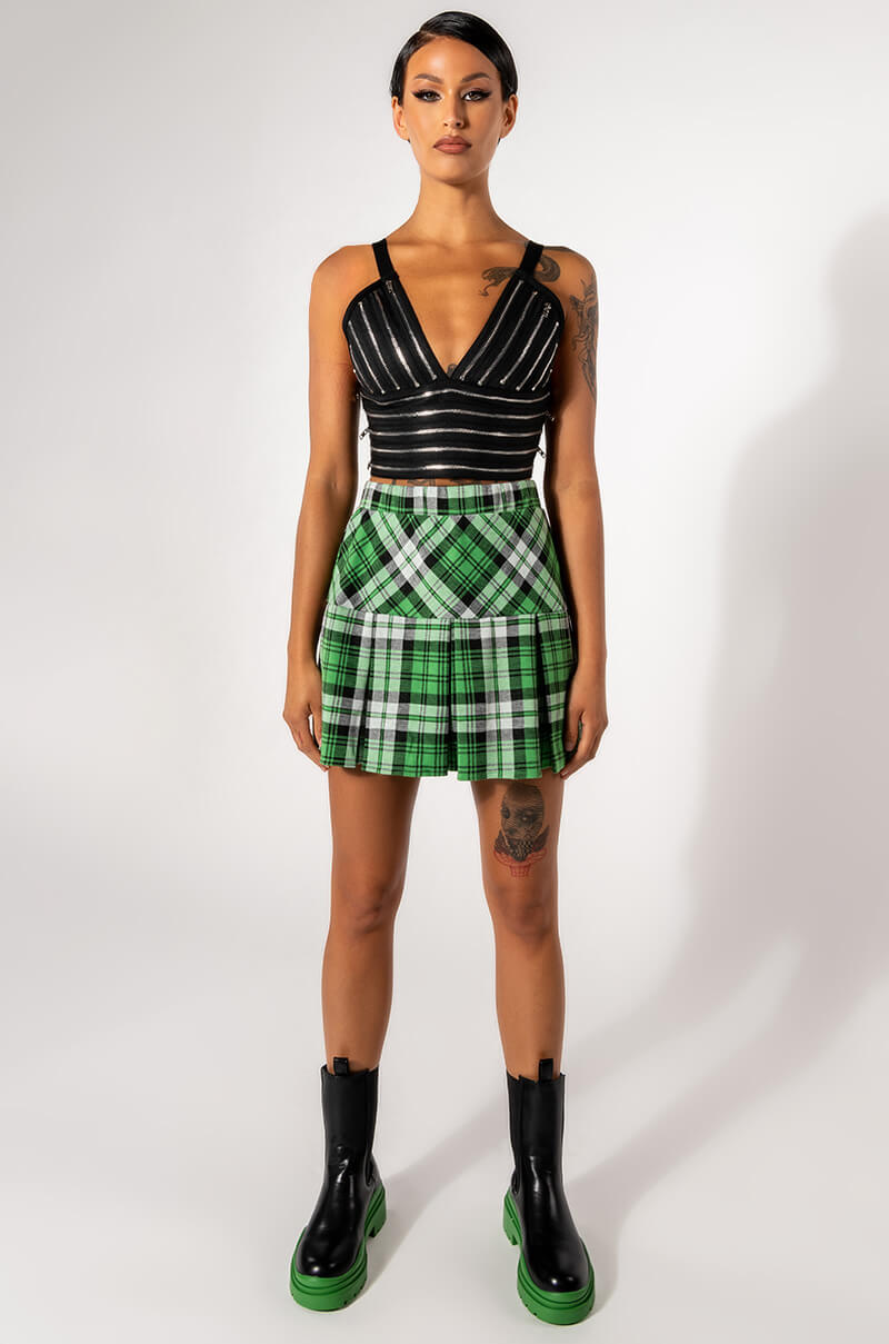 CHIC MINI PLAID SKIRT IN GREEN