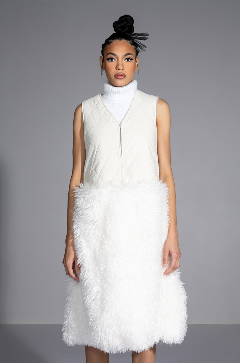 BORB QUILTED VEST WITH FAUX FUR