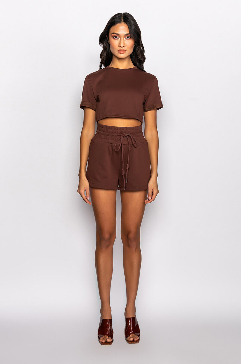 CICI CROPPED OPEN BACK TSHIRT