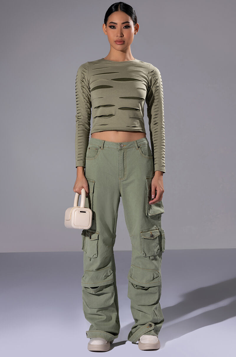 COME AROUND DISTRESSED LONG SLEEVE TOP