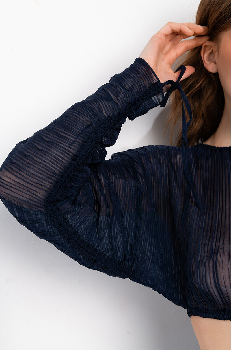 DAHLIA PLEATED LONG SLEEVE CROPPED BLOUSE