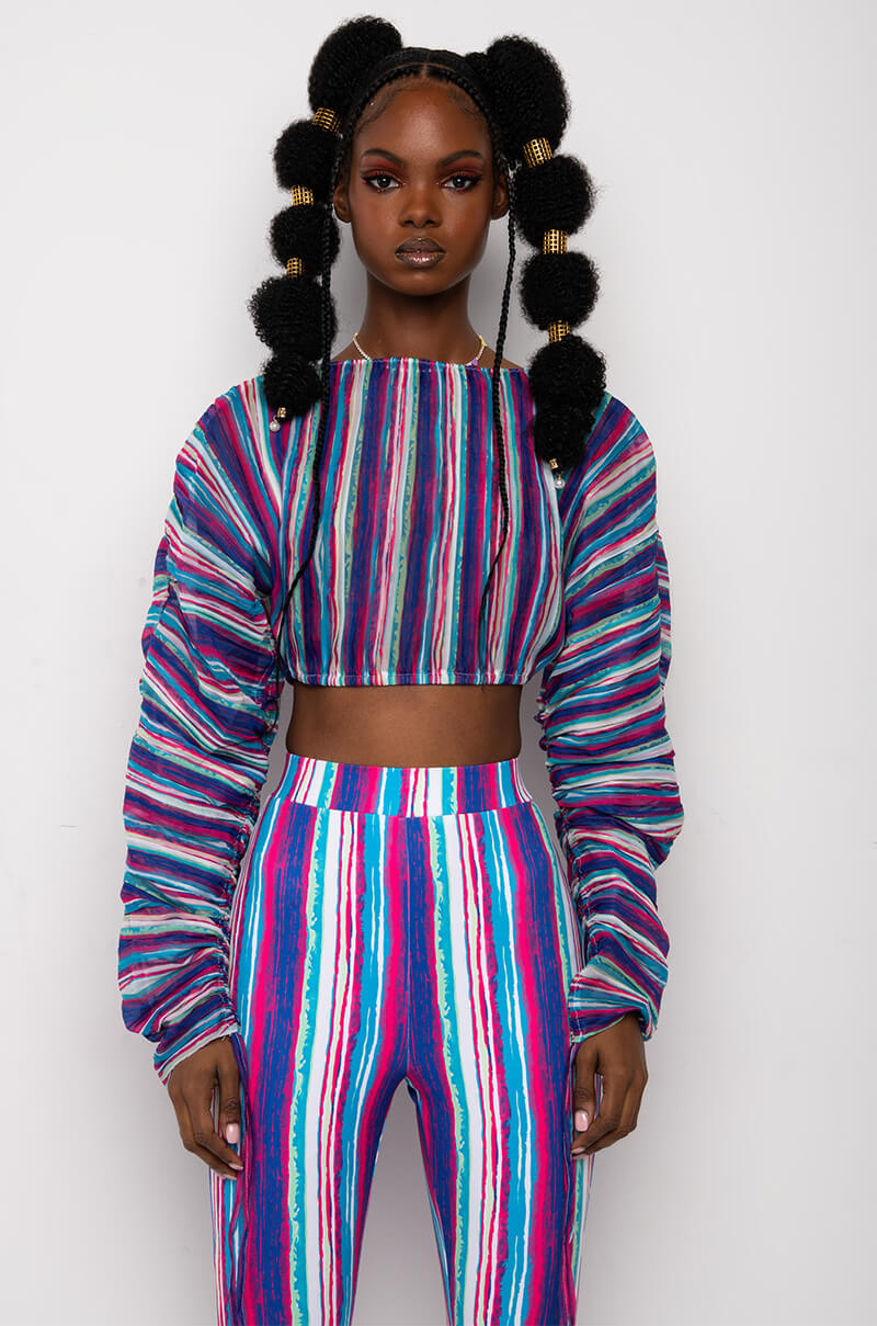 DAHLIA PLEATED LONG SLEEVE CROPPED BLOUSE