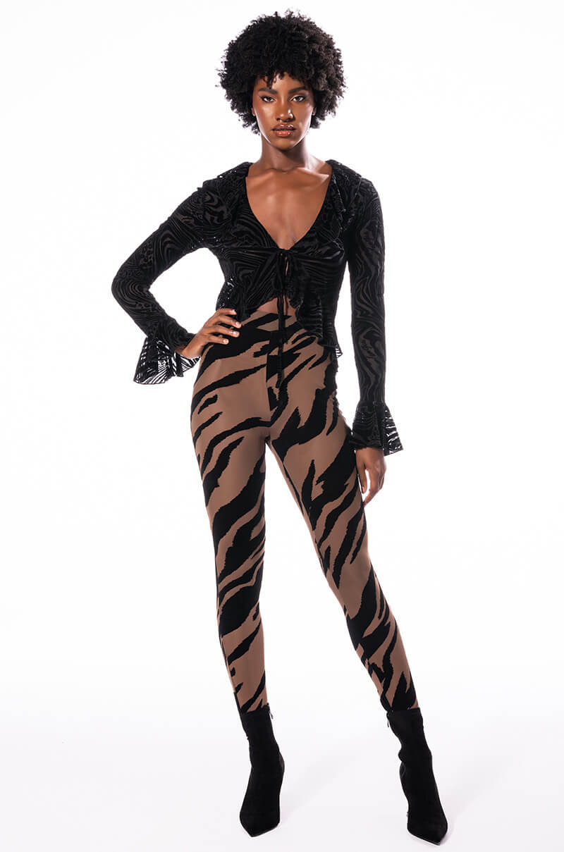 DAYDREAMER LONG SLEEVE TIE BLOUSE