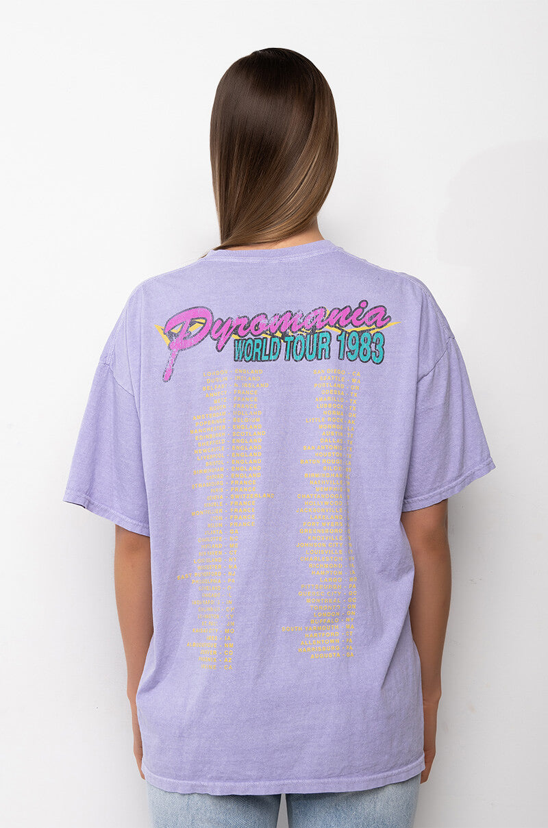 GRAPHIC T SHIRT
