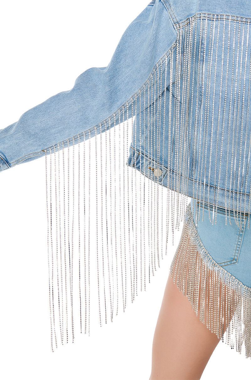 DOLLY CROPPED JEAN JACKET