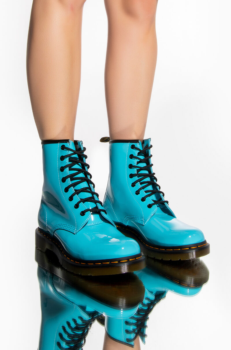 DR. MARTENS 1460 W PATENT LAMPER BOOTS