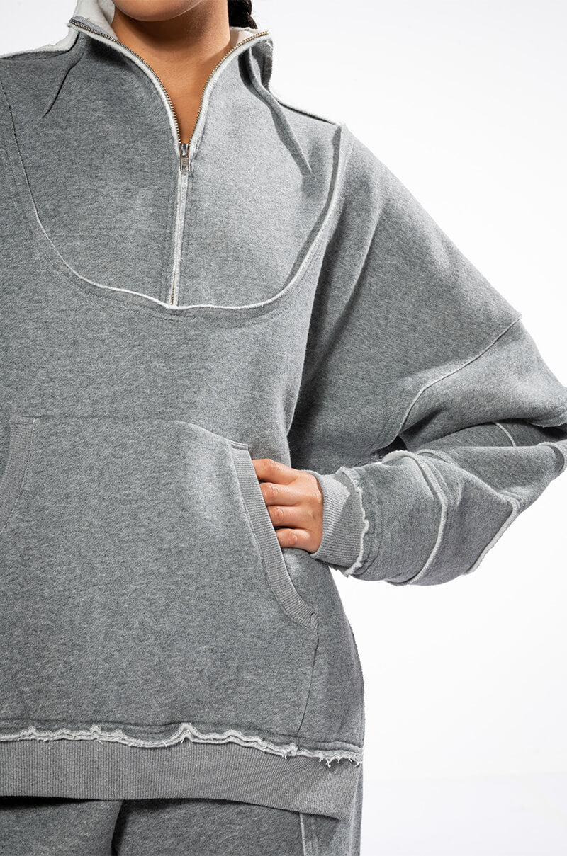 EFFORTLESS OVERSIZED HALF ZIP SWEATSHIRT
