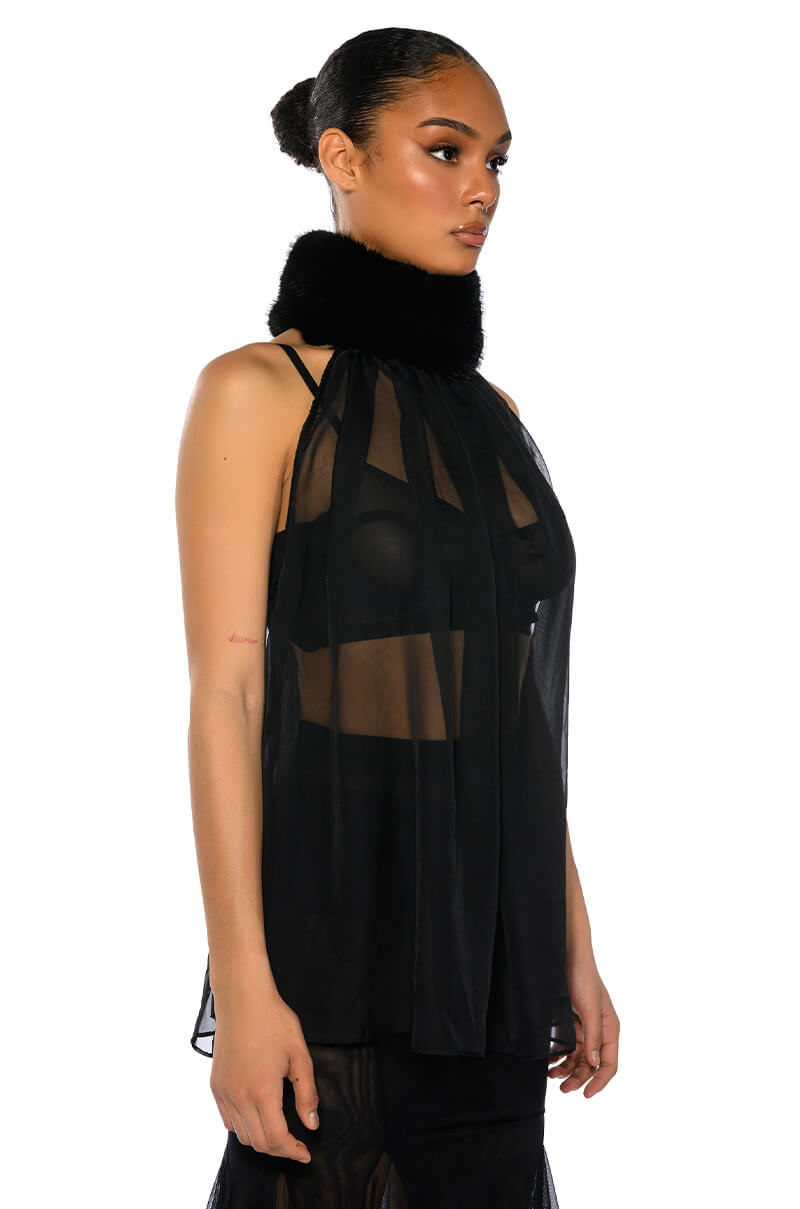 ELEGANT TURTLE NECK BLOUSE