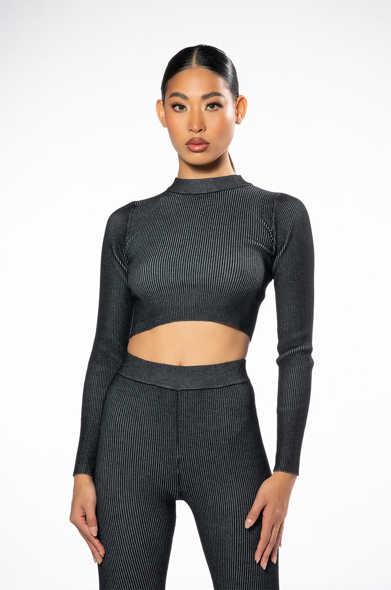 ELLA LONG SLEEVE CROPPED SWEATER