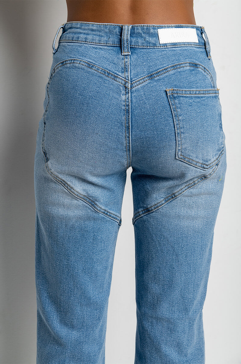 FOR THE LOVE OF BOOTY HIGH RISE STRAIGHT LEG JEANS