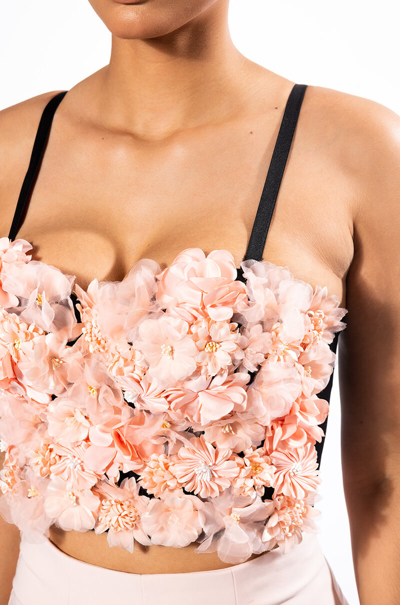 FULL BLOOM FLORAL CROP TOP