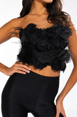 GIN FIZZ STRAPLESS APPLIQUE CROPPED BLOUSE